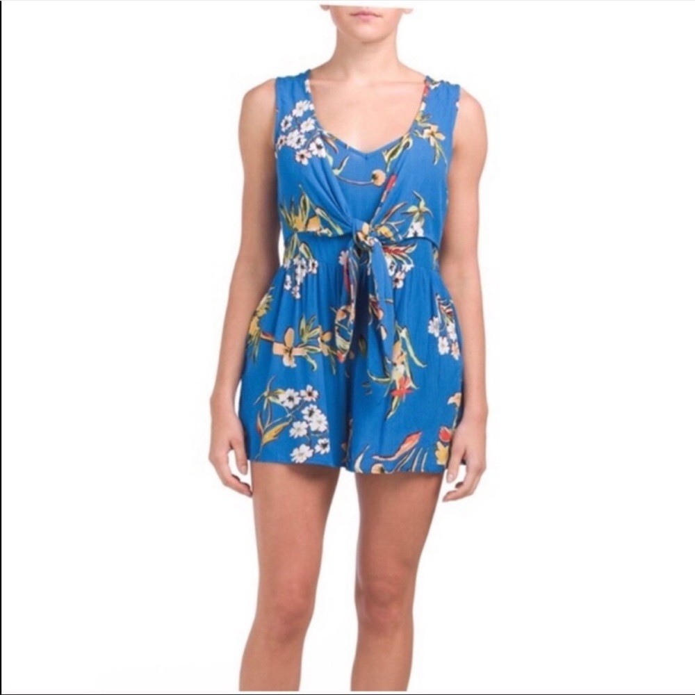 NWT band of Gypsies tropical floral romper size M